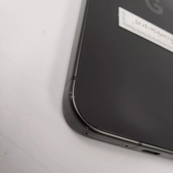 (74305-1) Google Pixel 9 Phone - Unlocked - 128GB - Picture 16 of 16